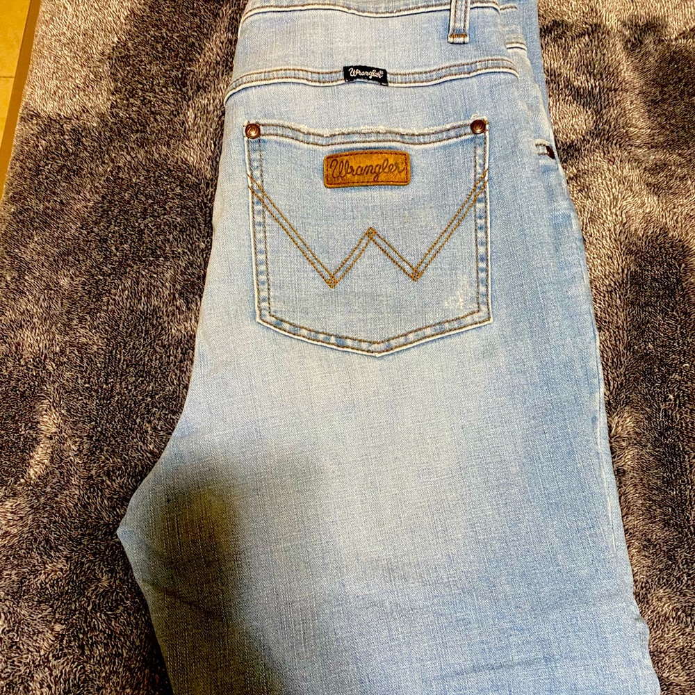 Wrangler Straight Leg Jeans